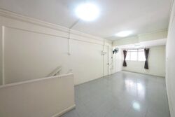 Clementi Avenue 5 (D5), Shop House #432348171